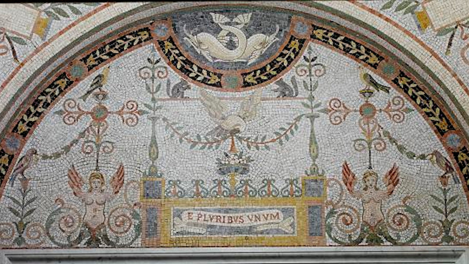 East Corridor Mosaic in domed lobby with quotation "E pluribus unum." 